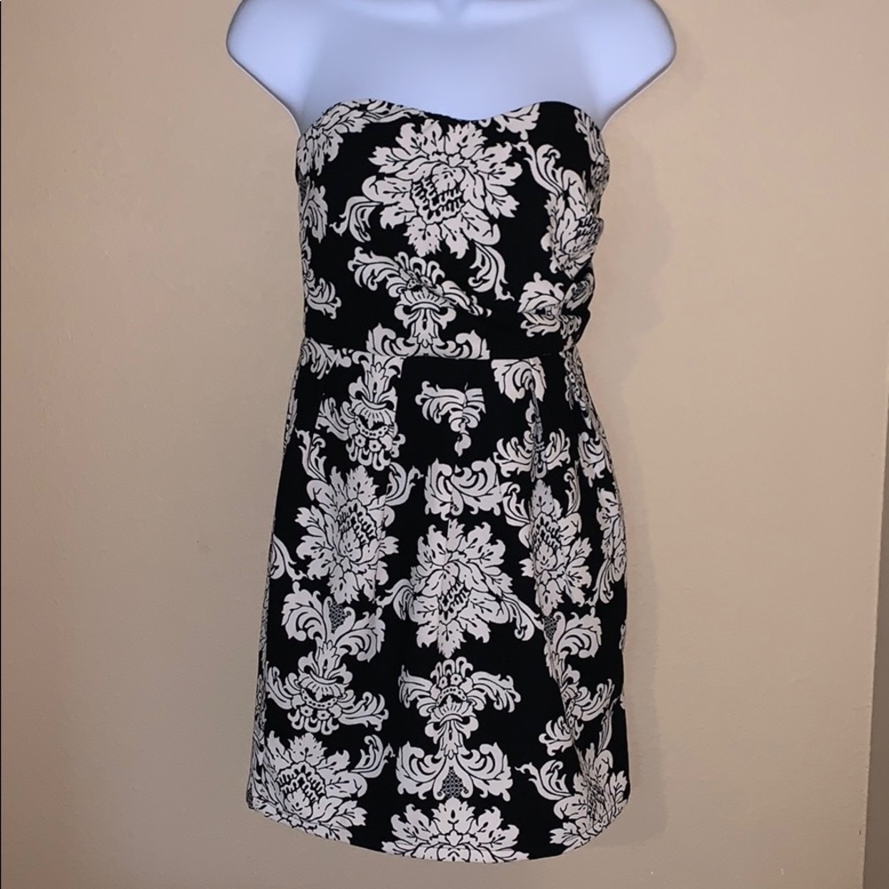 Black & White strapless dress